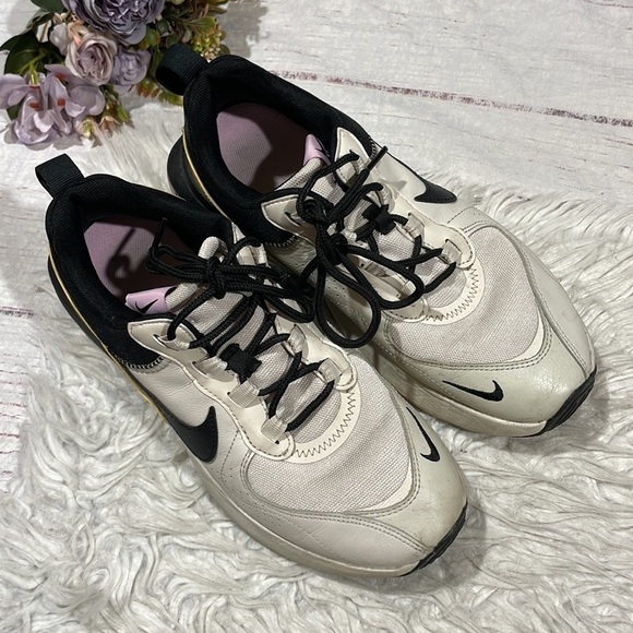 Nike Air Max Cream Gold Lace Up Verona Sneakers - Picture 9 of 11